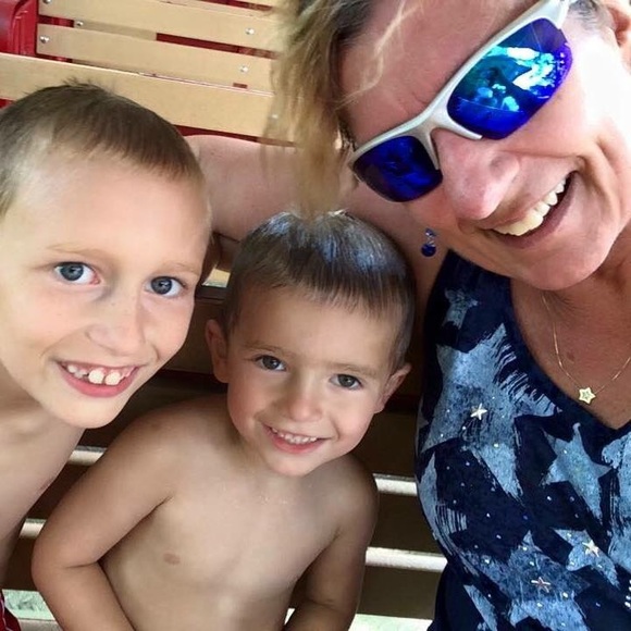 Meet the Posher! - Picture 4 of 16